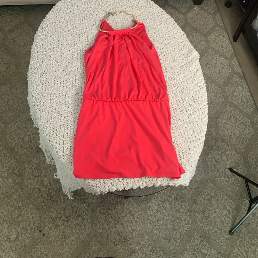 Jessica Simpson Coral Halter Top with Gold Chain Accent